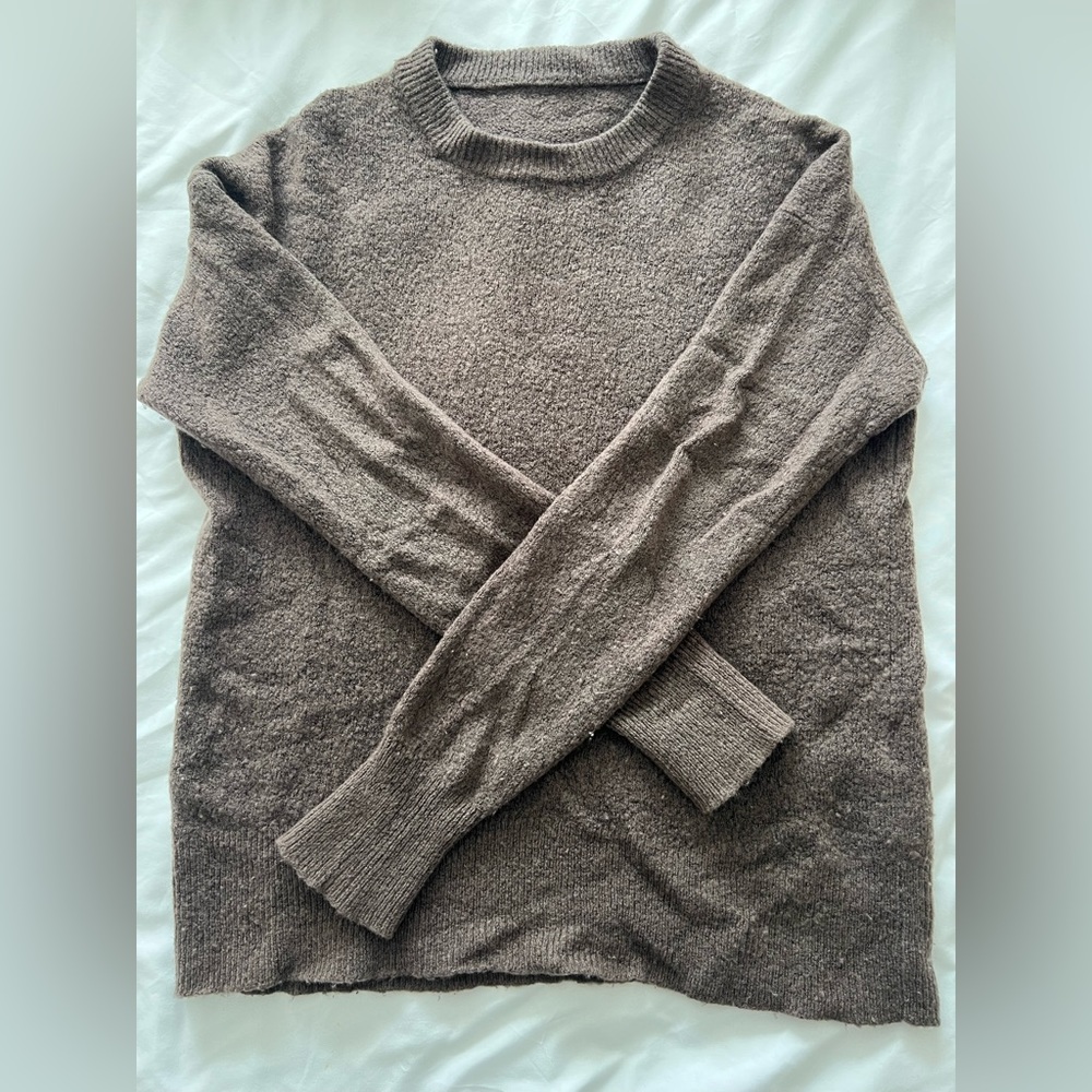 Aritzia Sweater